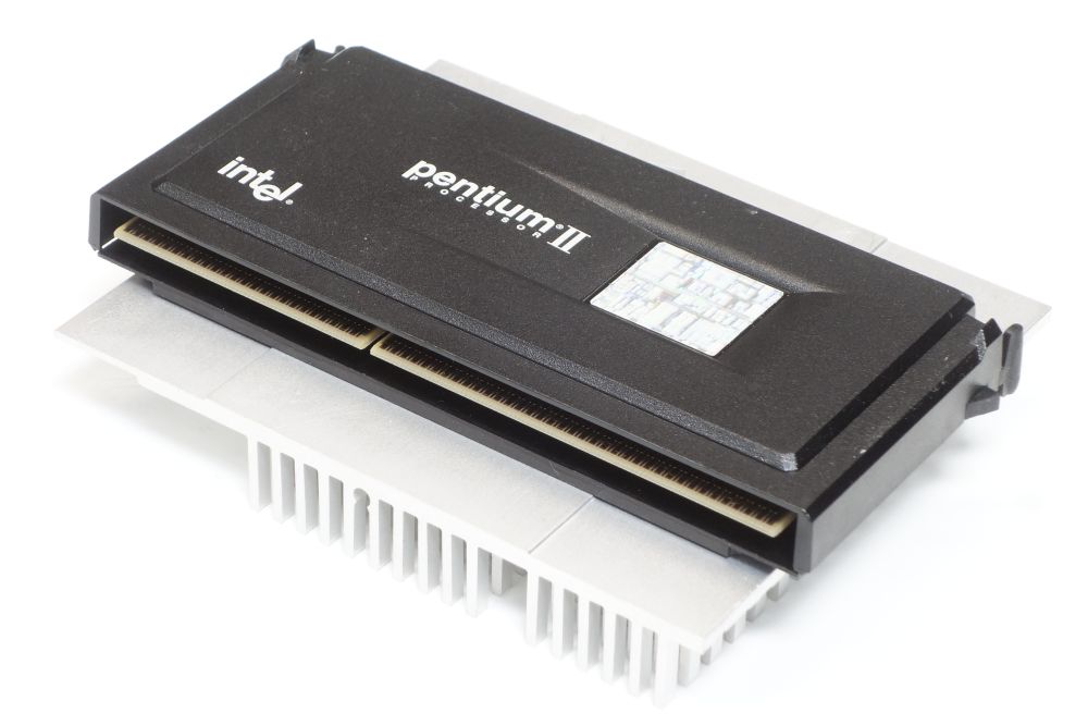 Pentium ii. Процессор Интел пентиум 2. Процессор: Pentium 2 400 MHZ. Pentium sl2wz. Картриджнй процессор Pentium 2.